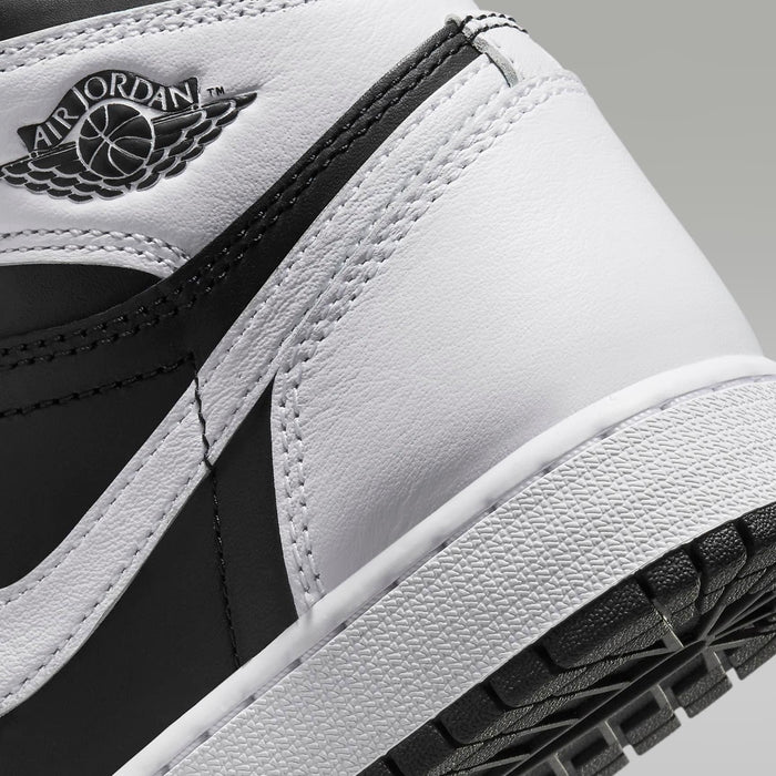 Nike Kids' Air Jordan 1 High OG Shoes - Black / White — Just For