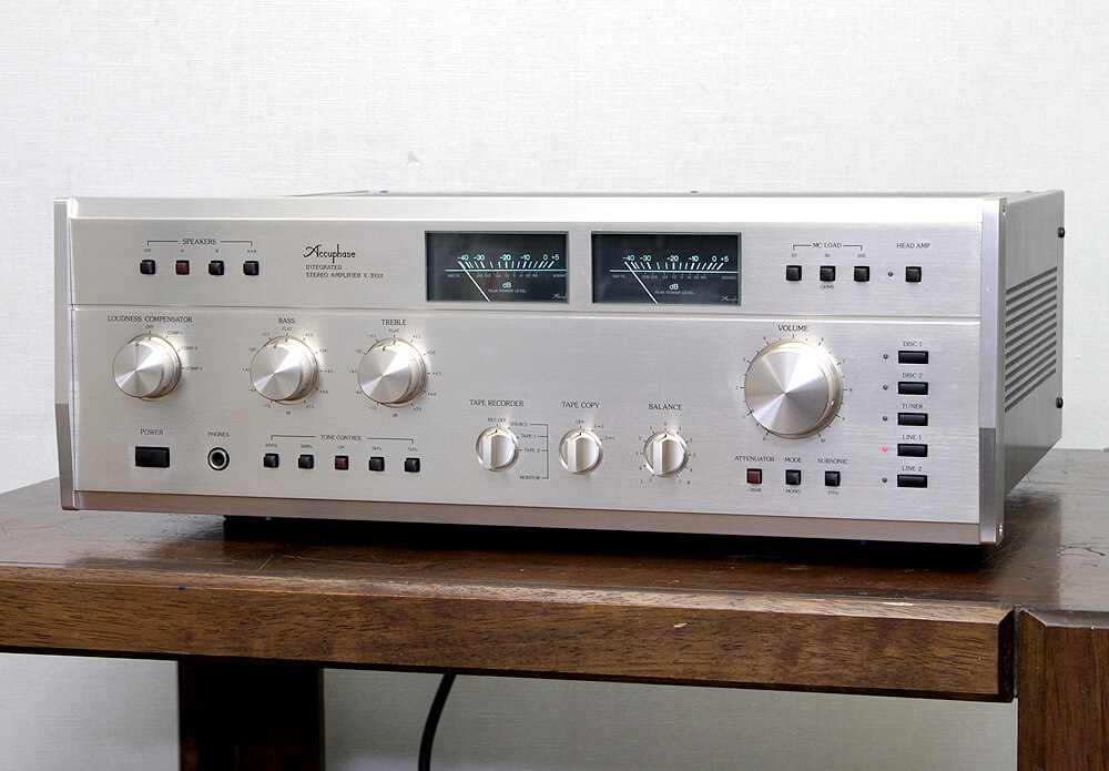 Accuphase アキュフェーズ E-303X プリメインアンプ - 中古オーディオ