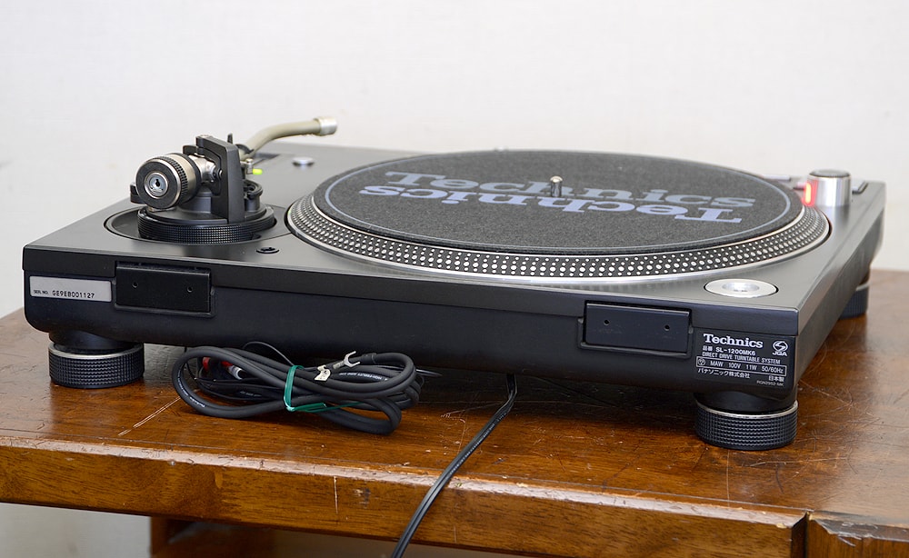 Technics SL-1200mk6 ターンテーブル / 札幌の中古オーディオ
