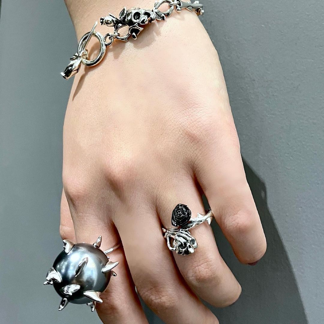 WICKED THORN リング | ジャスティン デイビス（JUSTIN DAVIS）公式