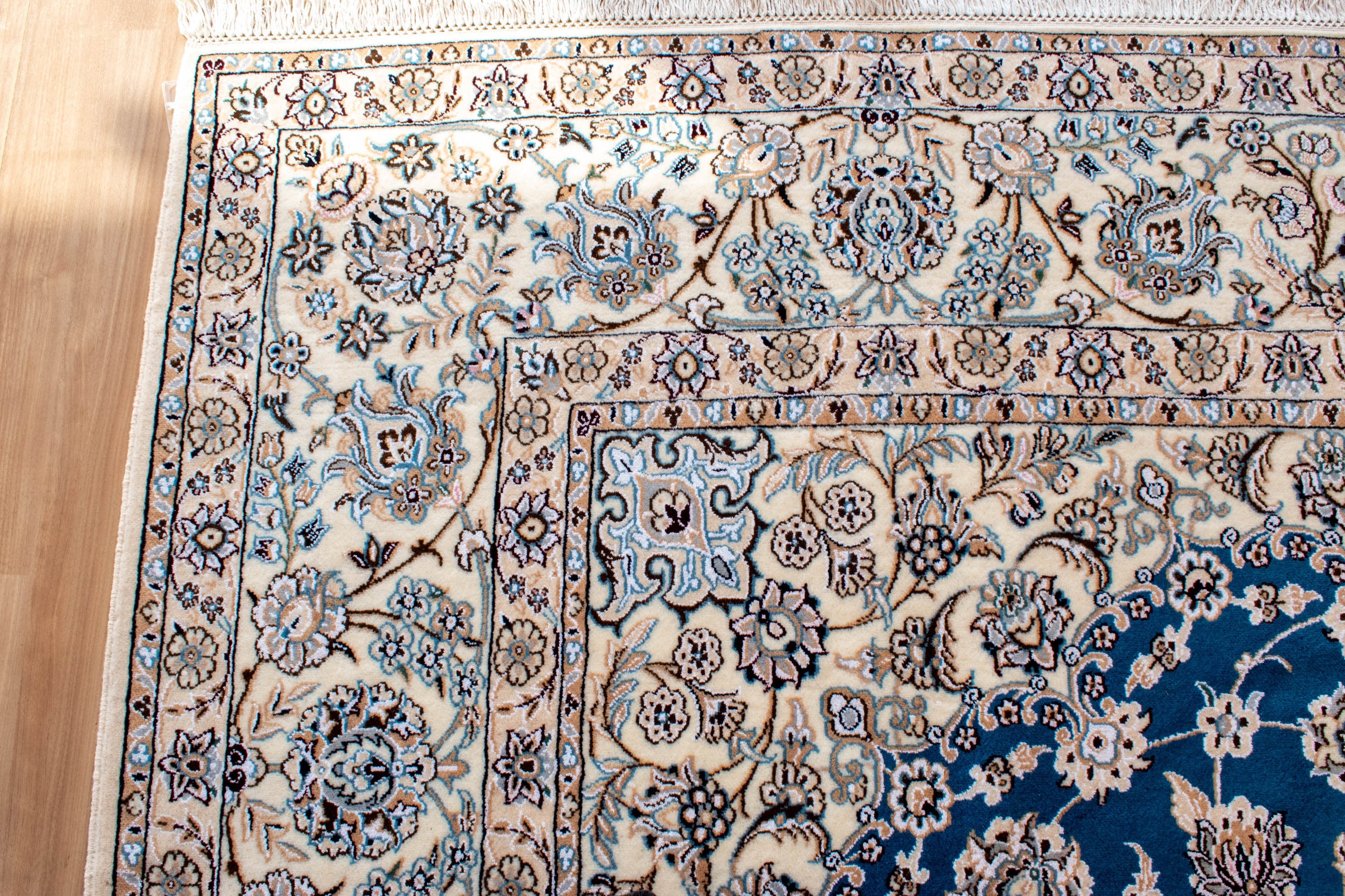 専用Y2000 ペルシャ絨毯 イラン ナイン産 ウール 手織り 127×90