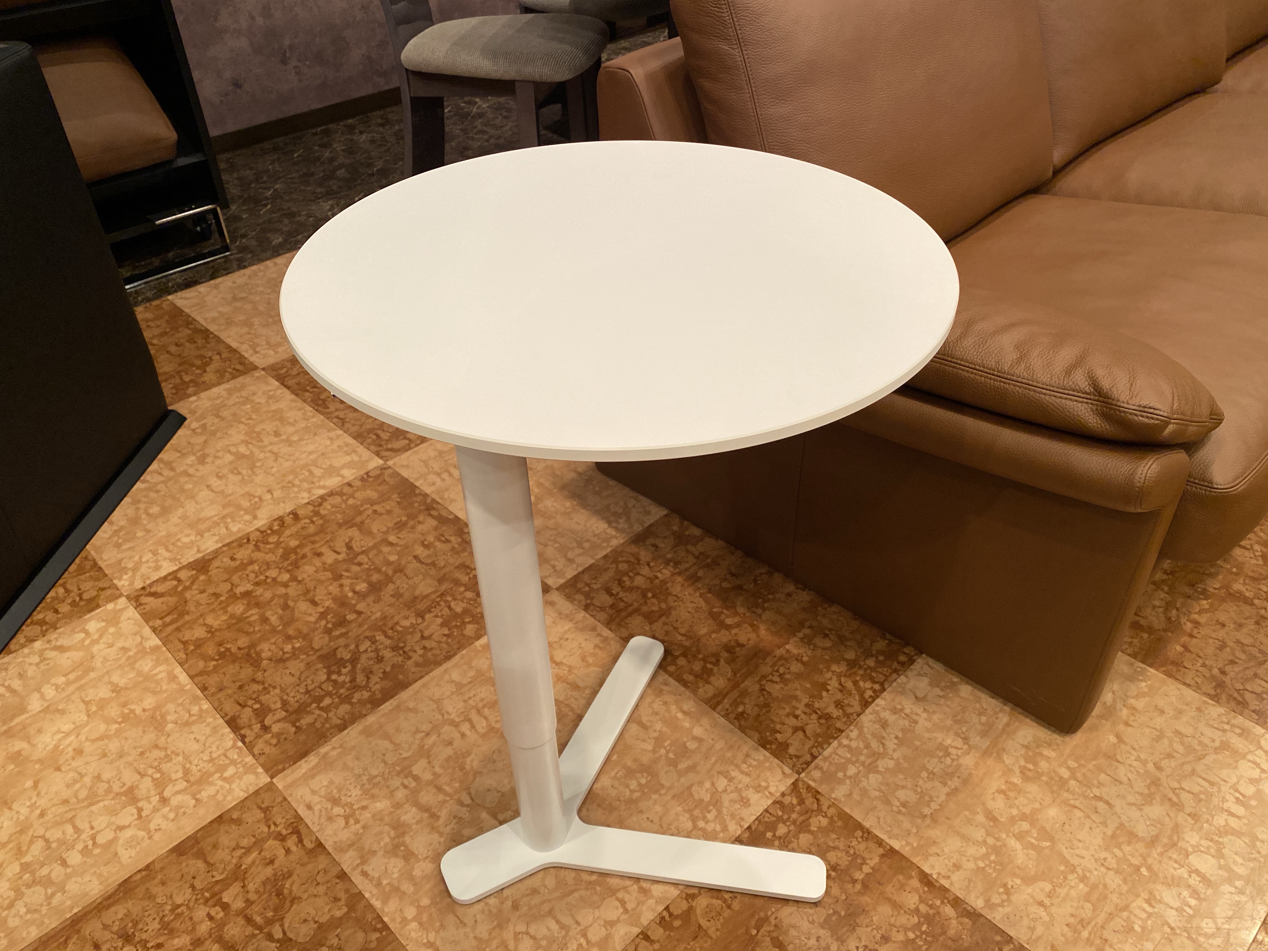 イタリア lapalma・昇降サイドテーブル YO | 住賓館オフィシャル