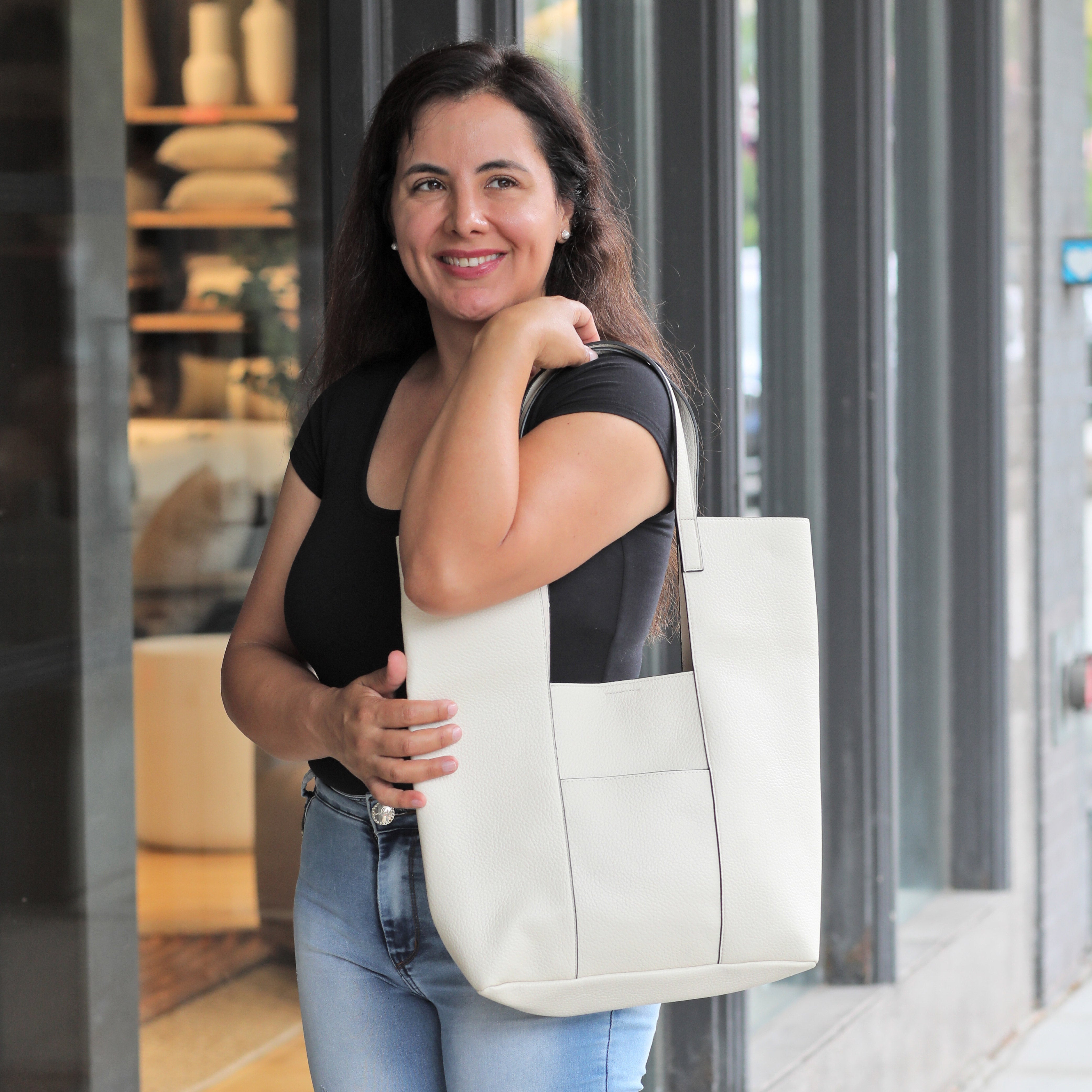 Dahlia 2-in-1 Tote – K-Carroll.com