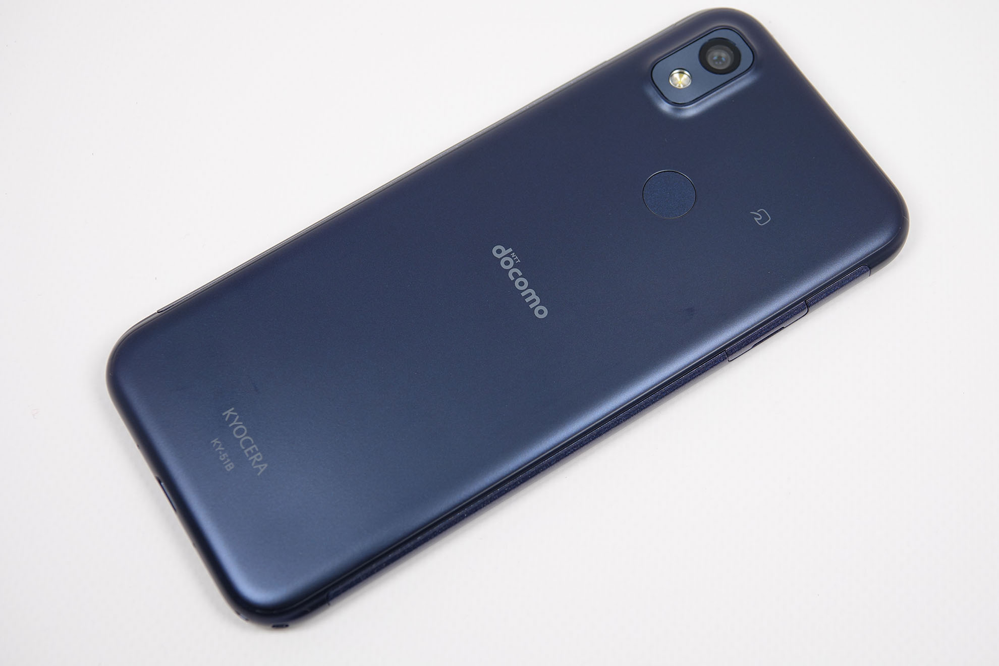 京セラ「あんしんスマホKY-51B」クイックフォトレビュー――ドコモの