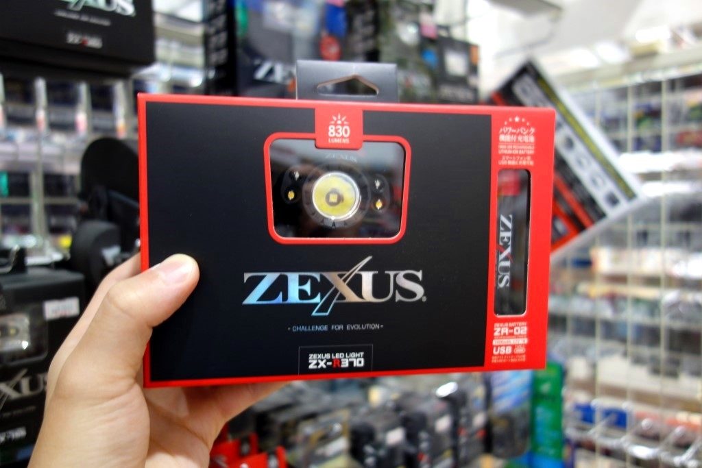 業界初の専用充電池式ヘッドライト 冨士灯器 ZX-R370 新入荷致しました