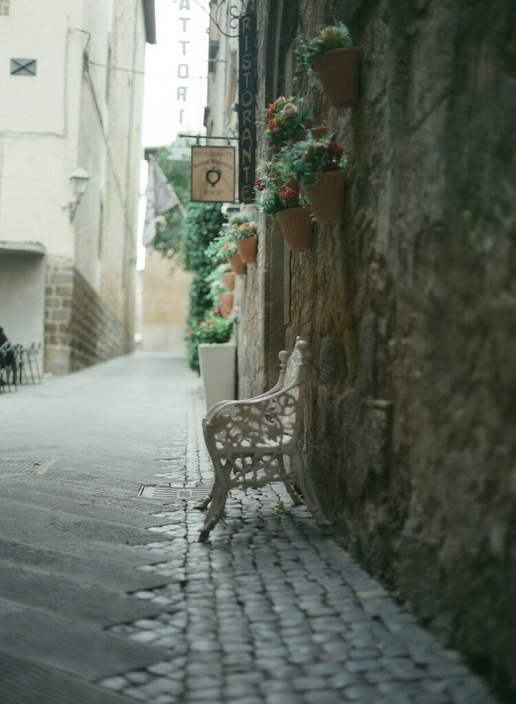 Flickrで話題のMamiya Sekor C 80mm f1.9の魅了と作例紹介review