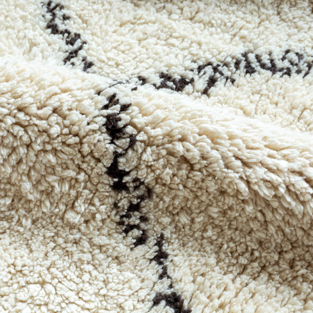 Moroccan Design Tufted Rug - Ivory 140×200 – KANADEMONO