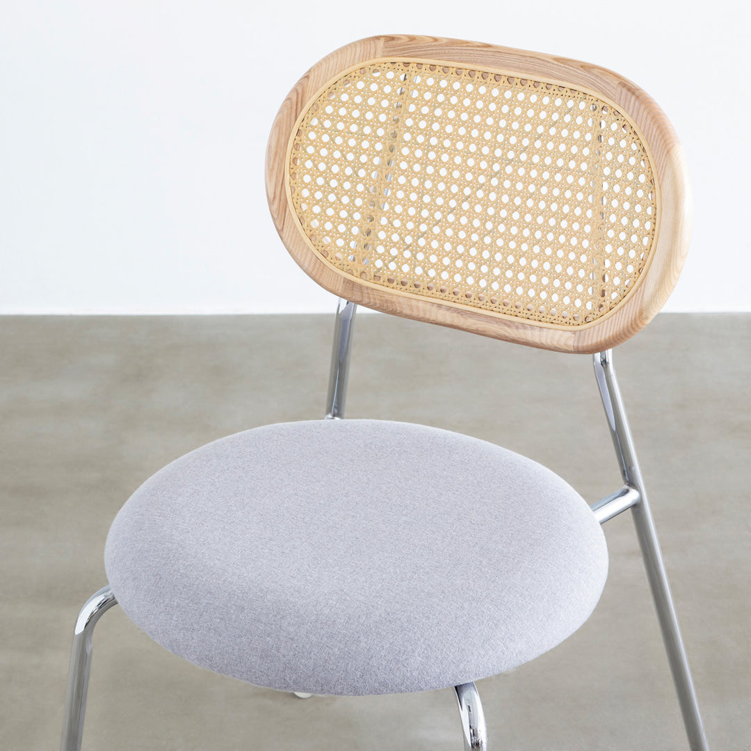 Retro - Modern ラタン調 ダイニングチェア (Light Gray) – KANADEMONO