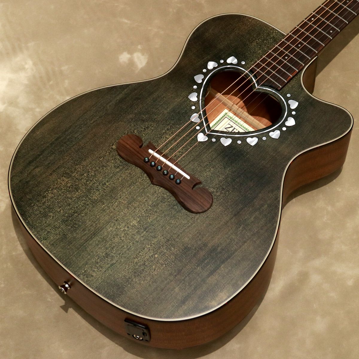 Zemaitis ( ゼマイティス ) CAG-100HS-FGR-E, Forest Green | ギターの