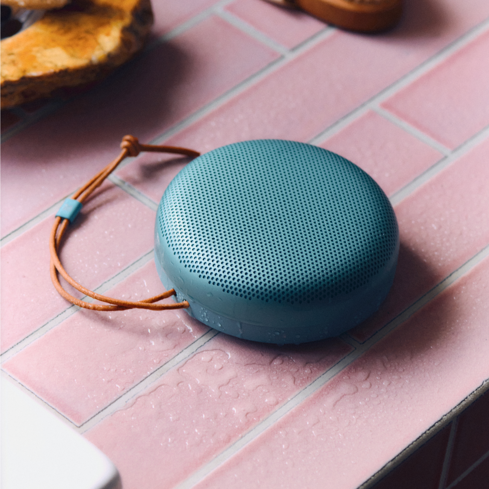 Beosound A1 3rd - BANG & OLUFSEN | 完実電気株式会社 | KANJITSU