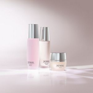 Extra Intensive Eye Cream | SKIN CARE | Eye Care | SENSAI