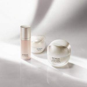 Silky Bronze Protective Suncare Cream For Body | Sun Care | SENSAI