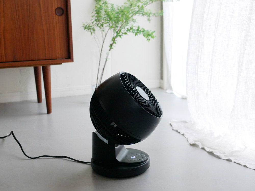 AirRevolution サーキュレーター 黒 Amazon | 山善 15cm立体首振り