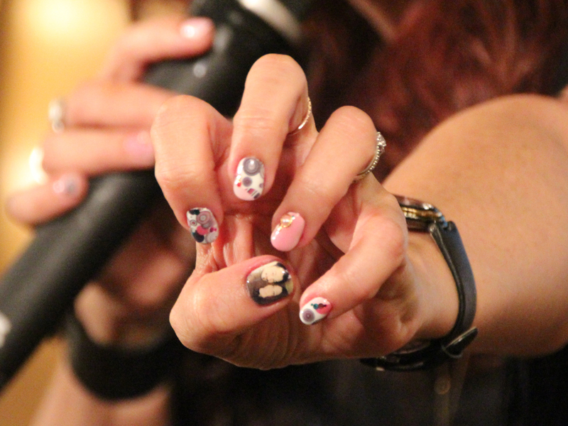 小泉成器、スマホで撮った写真をネイルにできるデジタルネイル