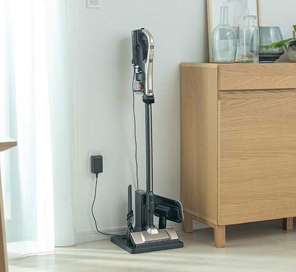 特長：使いやすい ： スティッククリーナー（コードレス式）PV-BL30H