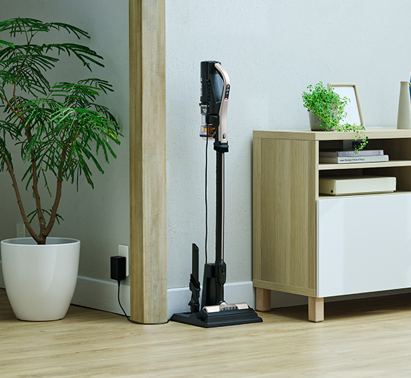 特長：使いやすい ： スティッククリーナー（コードレス式）PV-BL3K