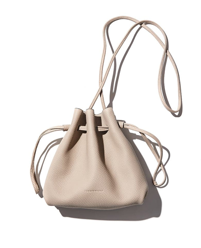 ノア バッグ ボッタラートレザー – 買えるLEON