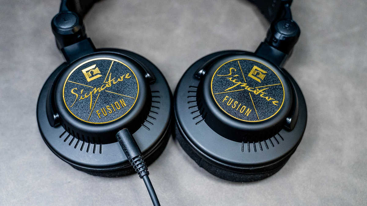 ULTRASONEから久々のオープン型ヘッドホン「Signature FUSION Open