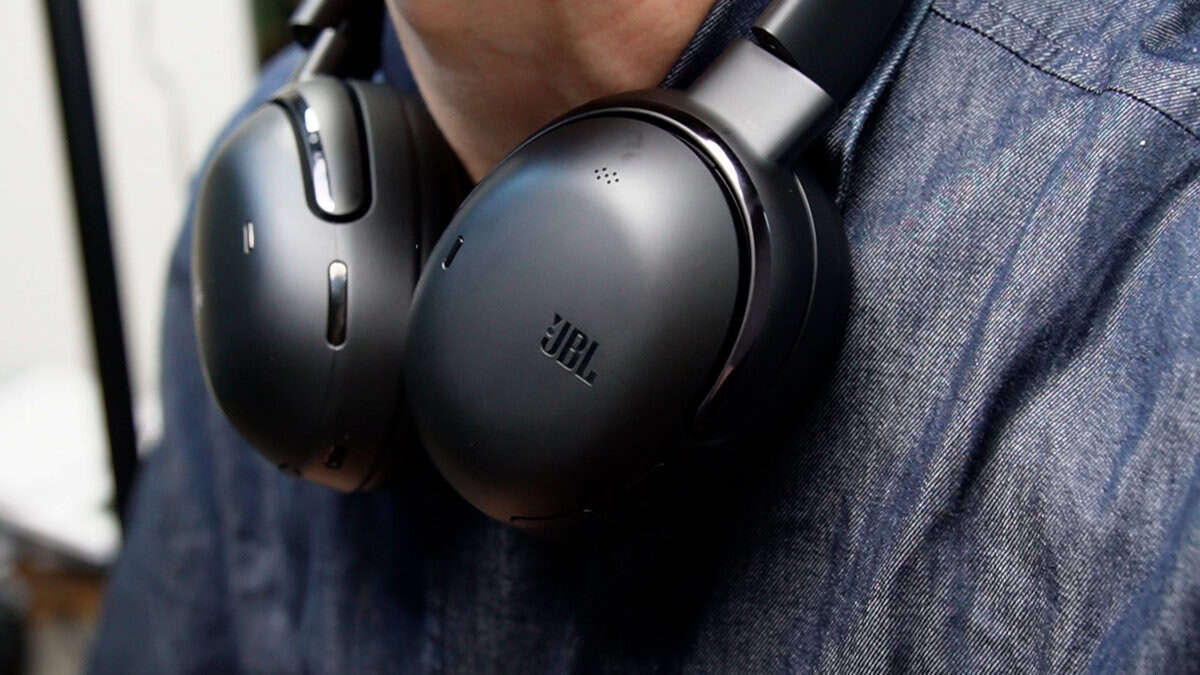 JBL Tour One M3 レビュー｜全方面で強くなったフラッグシップ