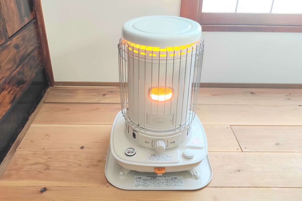 大満足！とっても温かい「コロナ石油ストーブ」対流式 SL-6623(W