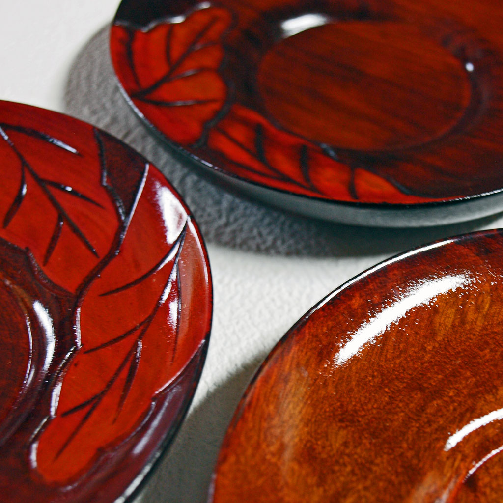 昭和レトロ・ノスタルジック・茶托・木製漆器・かしわ彫・4寸 – かく丸