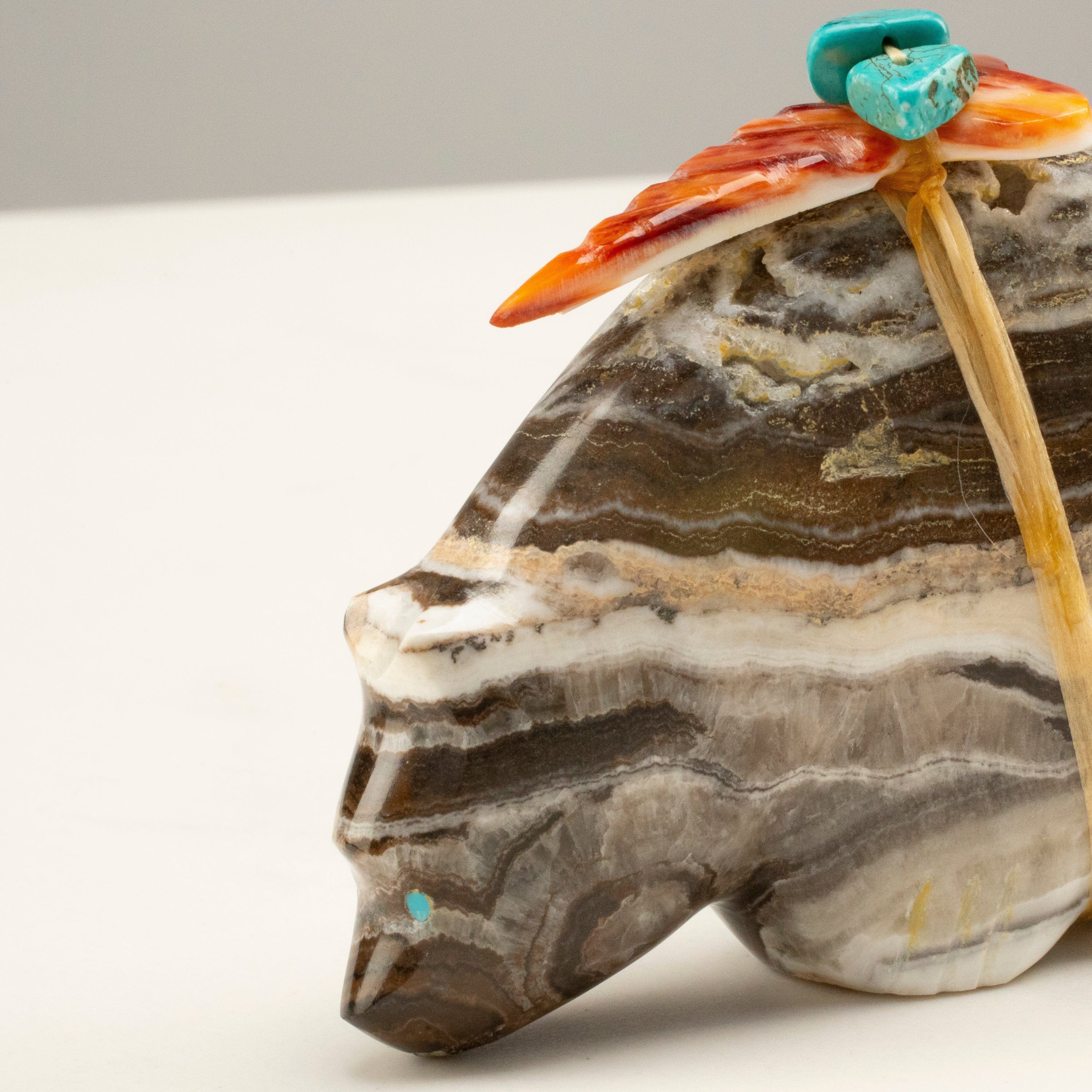 KALIFANO | Leland Boone Utah Onyx Handmade Zuni Fetish Bear Carving