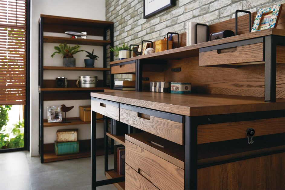 Brost（ブロスト） | 学習机・デスクのコイズミファニテック株式会社