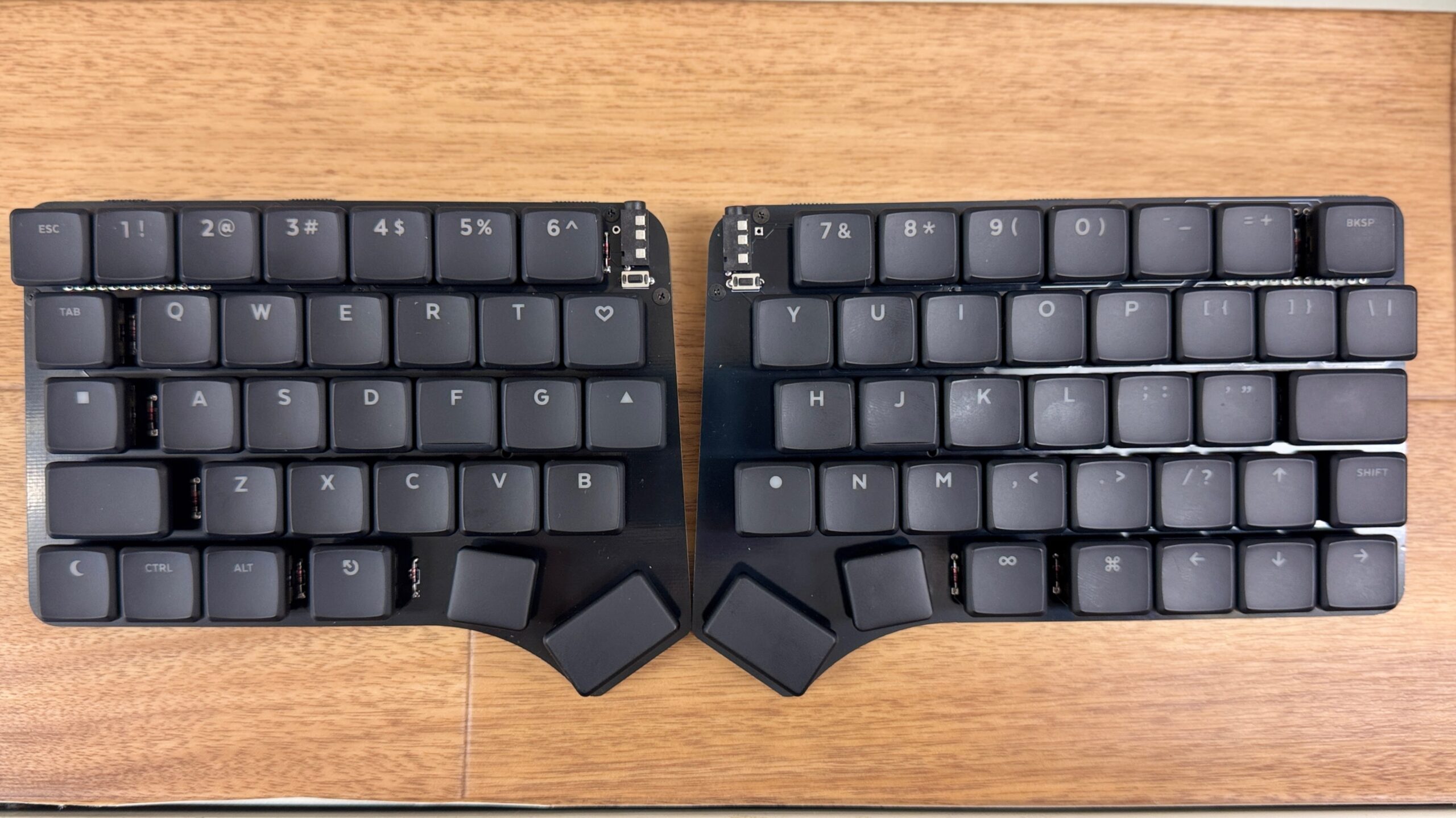 自作キーボードの聖地”遊舎工房”が九州初上陸 カホパーツセンターで