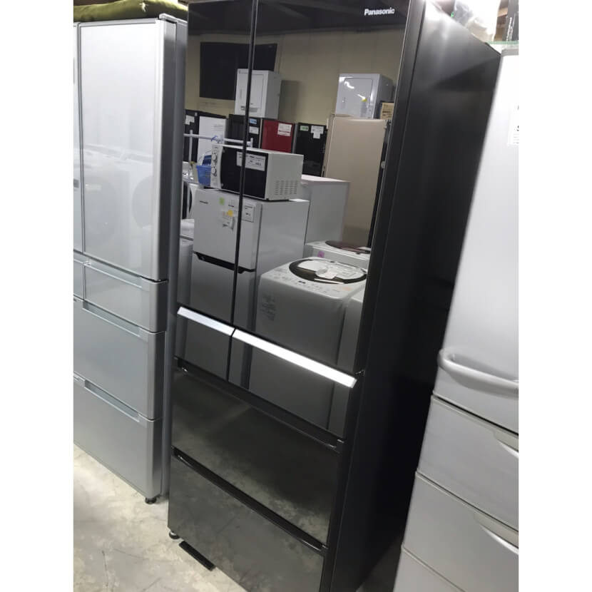 Panasonic 2017年製551Lガラストップ冷蔵庫を買い取りました！ | 買取