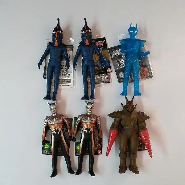 買取】バンダイ ウルトラ怪獣シリーズ EX エレキング MAX チャージVer