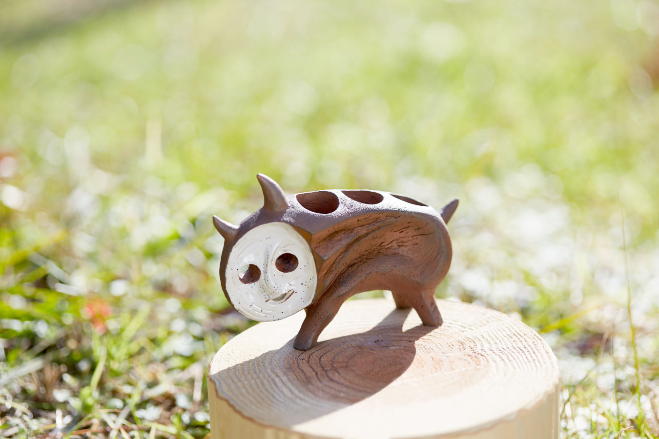 ポリストーン製塗装済完成品 犬の植木鉢｜岡本太郎｜海洋堂