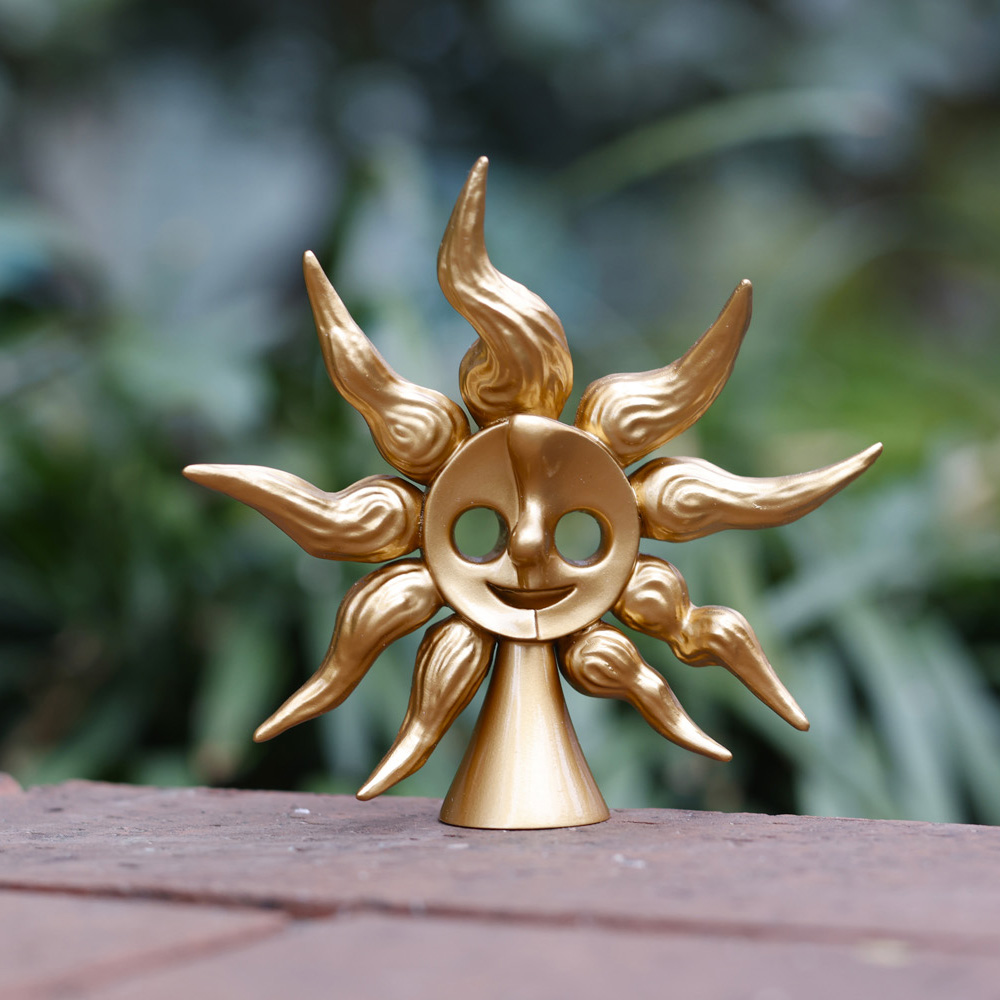 m002 D3岡本太郎 万博 太陽の塔 壁掛け オブジェ TARO刻印 現在の顔 過去