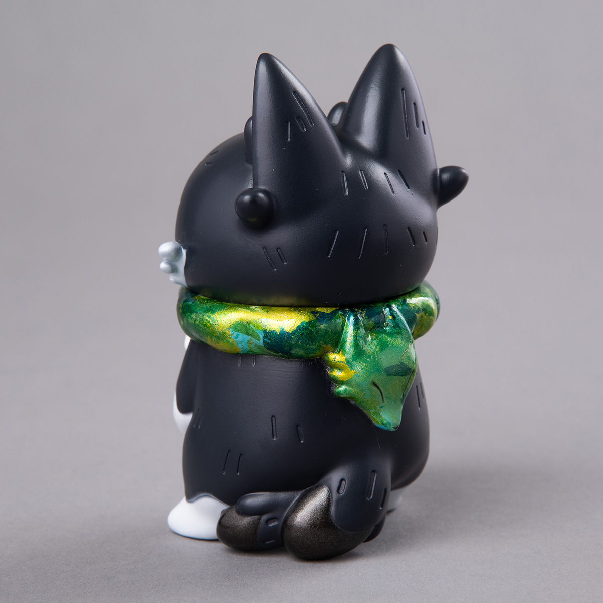 オークションNo.41「ハイロソフビ:雅」more-cats｜クリエイターズ