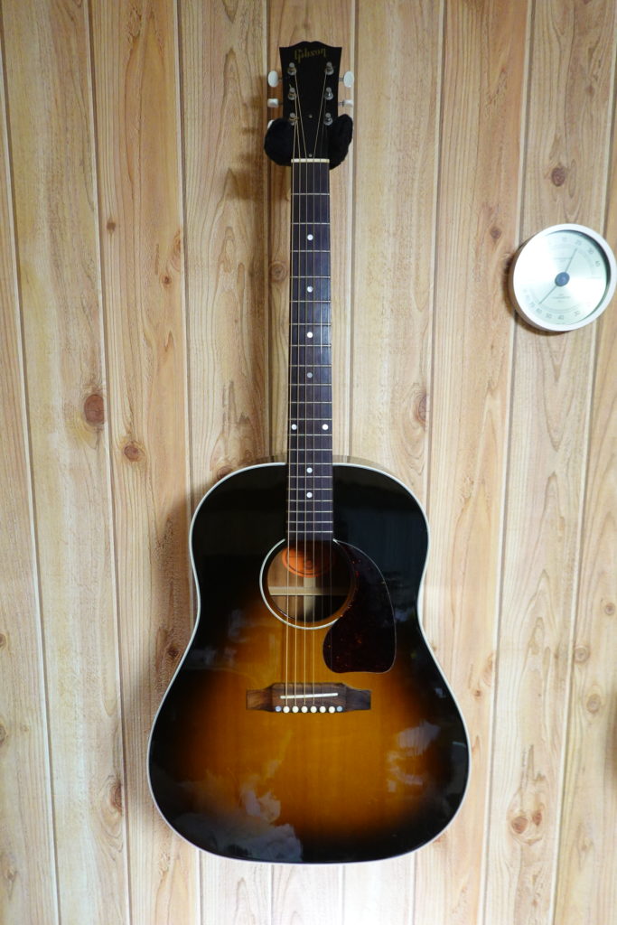 マイギター列伝⑤ '99 ギブソン Gibson EARLY J-45 - 海賊丸の秘密基地
