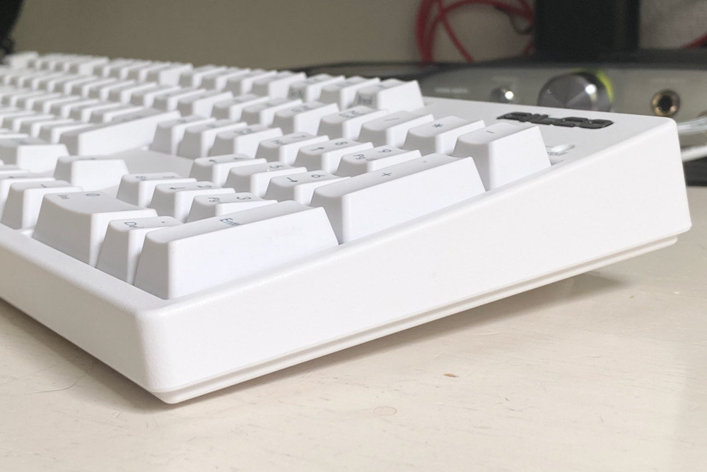 FILCO Majestouch2 HAKUA レビュー・メカニカルで白のフルサイズ