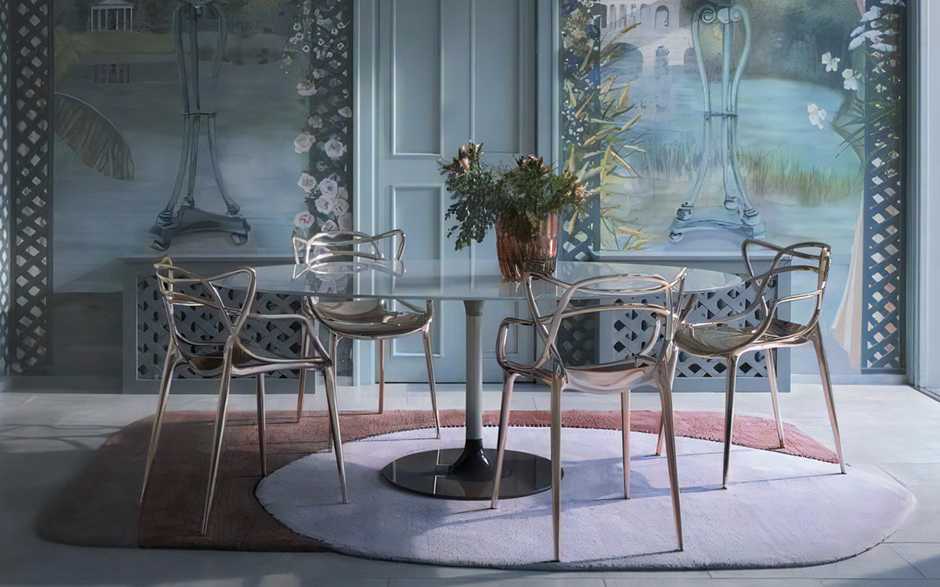 最新の実例から見る、名作チェア「マスターズ」の魅力｜Kartell