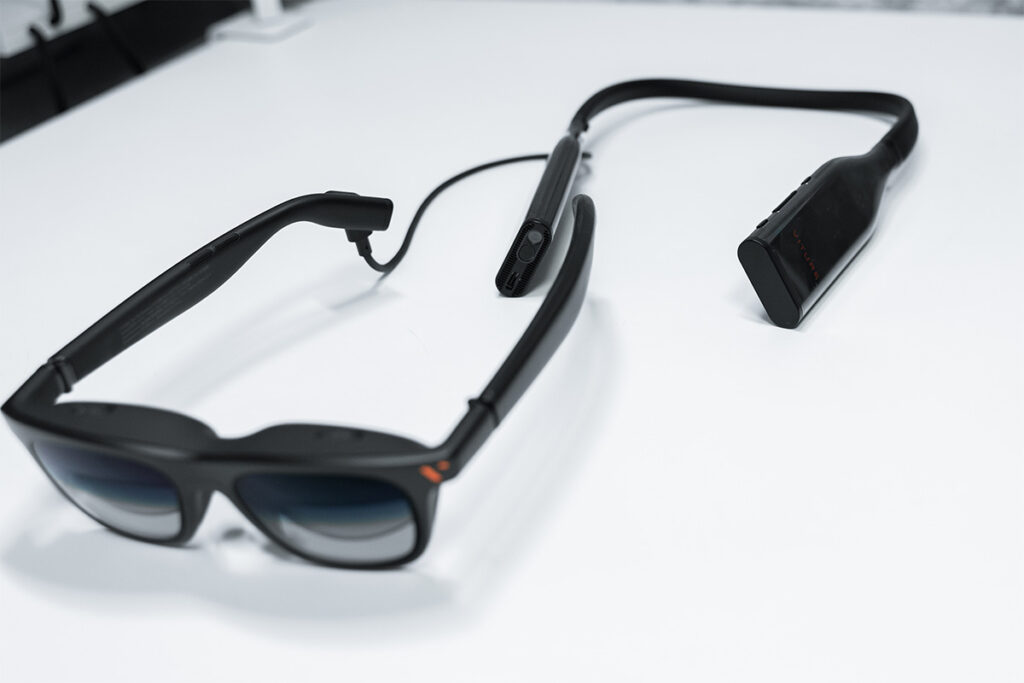 VITURE Pro ネックバンド レビュー | より身軽にXRグラスを活用できる