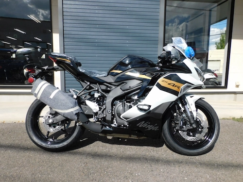 新車 カワサキ Ninja ZX－4R SE 2026年モデル | 川口輪業