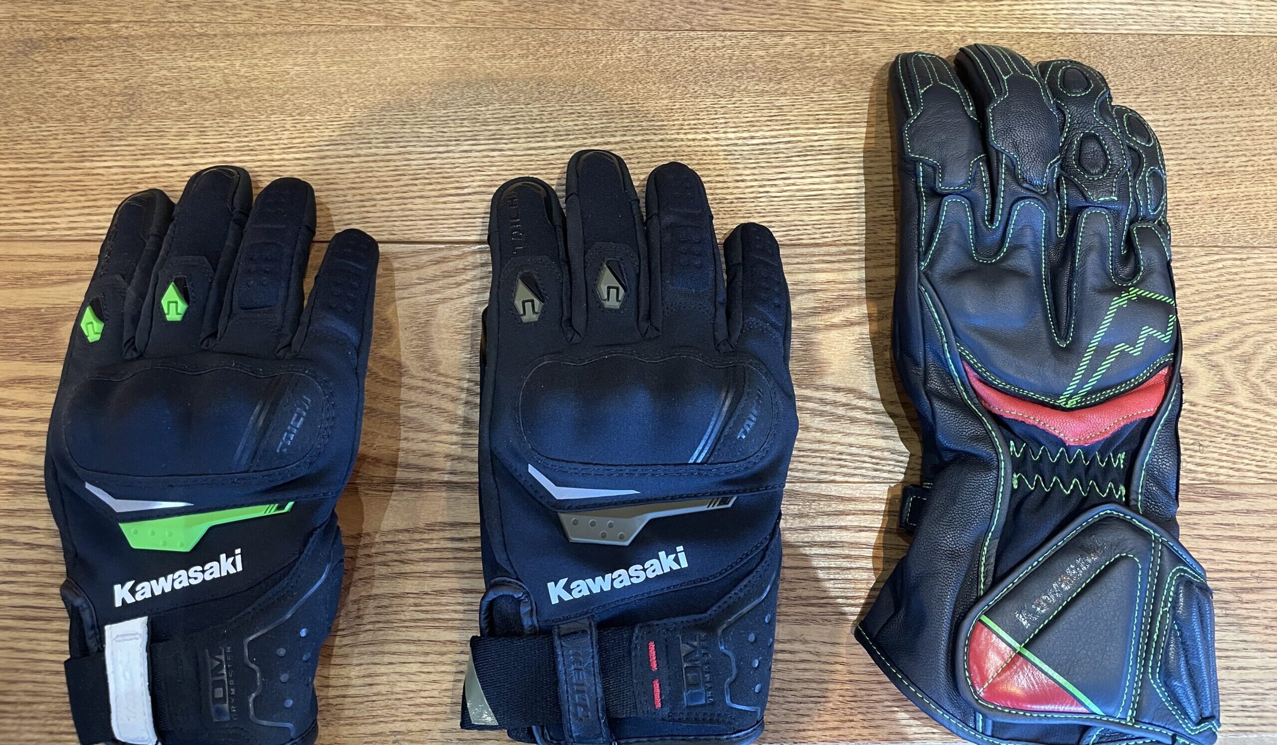 カワサキ ドライマスターコンパスグローブ・GPゼストウィンター