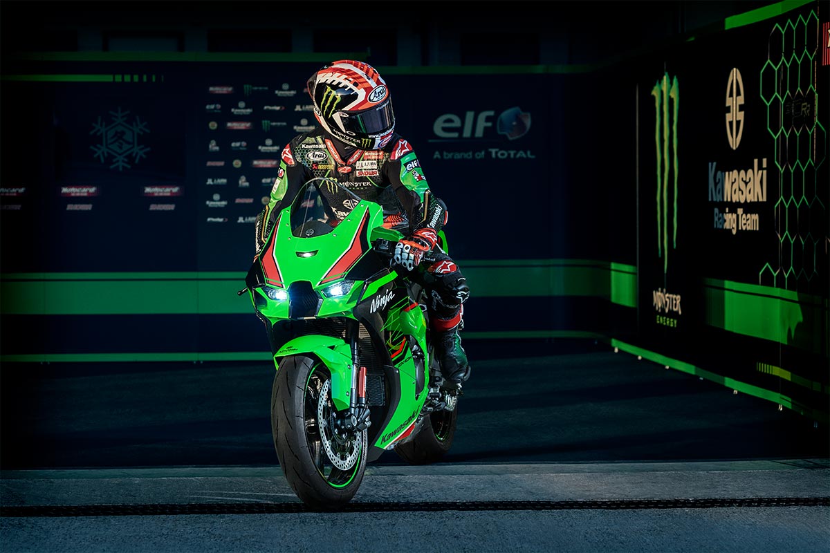 2024 NINJA ZX-10R KRT EDITION Motorcycle | Canadian Kawasaki