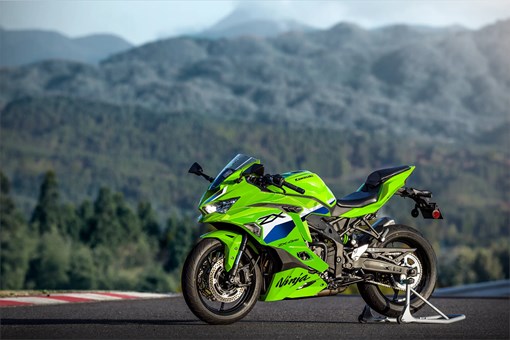 2026 Kawasaki Ninja® ZX™-4RR ABS | Motorcycle | Next-level Performance