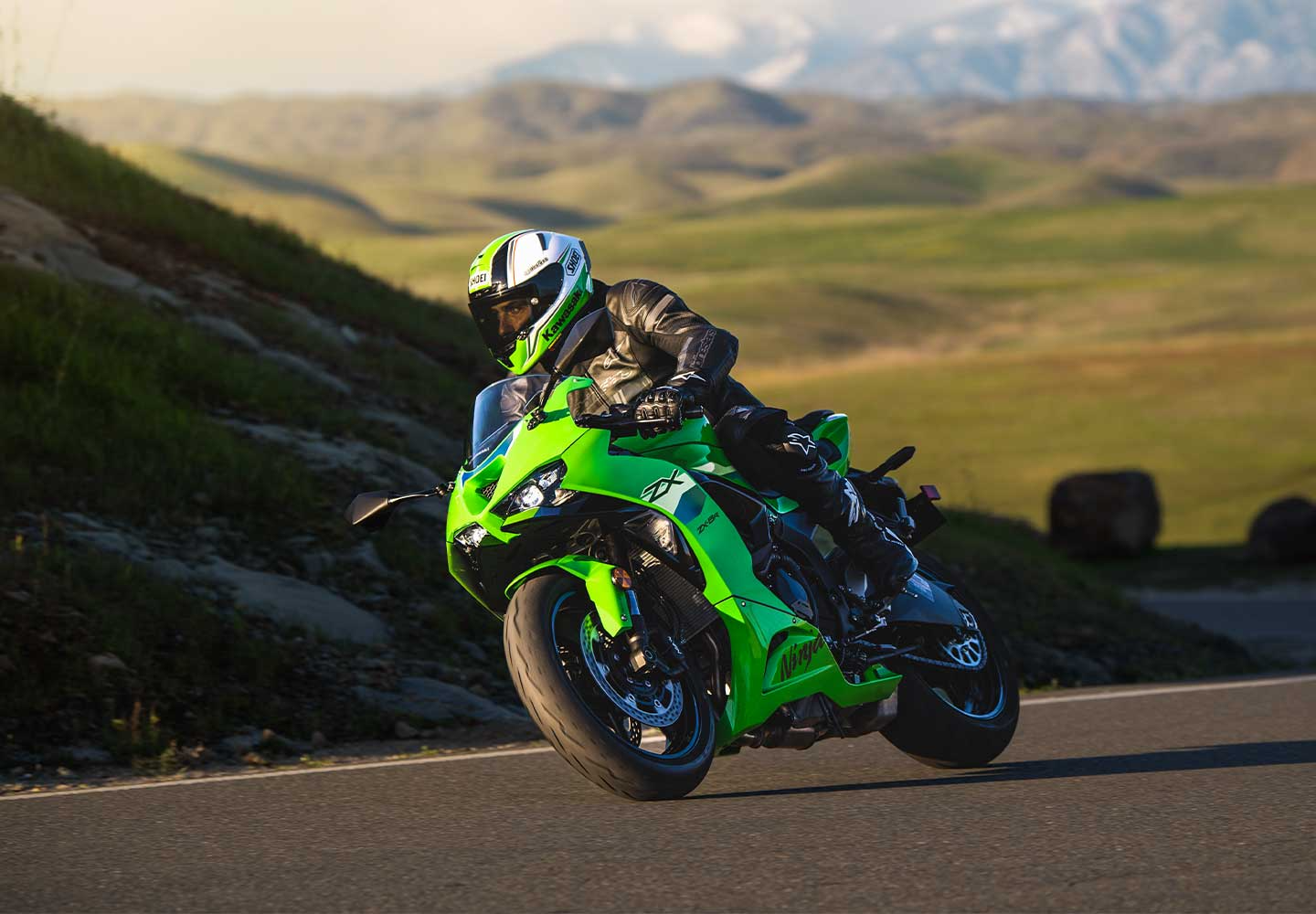 Kawasaki Ninja ZX-6R |ストリートでもサーキットでも真価を発揮する