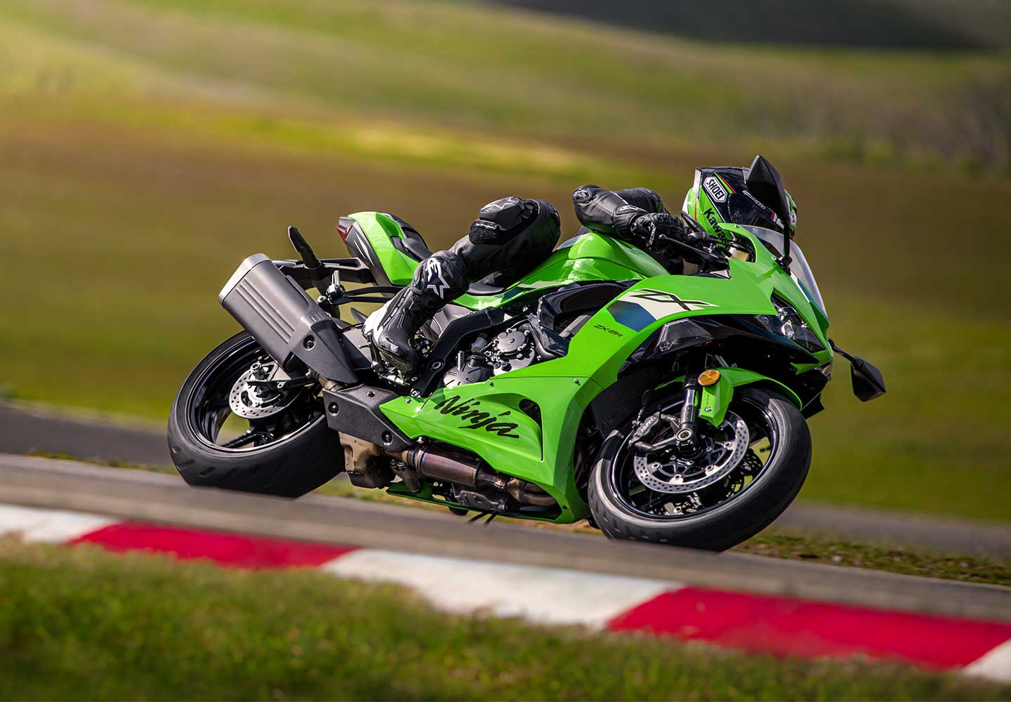 Kawasaki Ninja ZX-6R |ストリートでもサーキットでも真価を発揮する