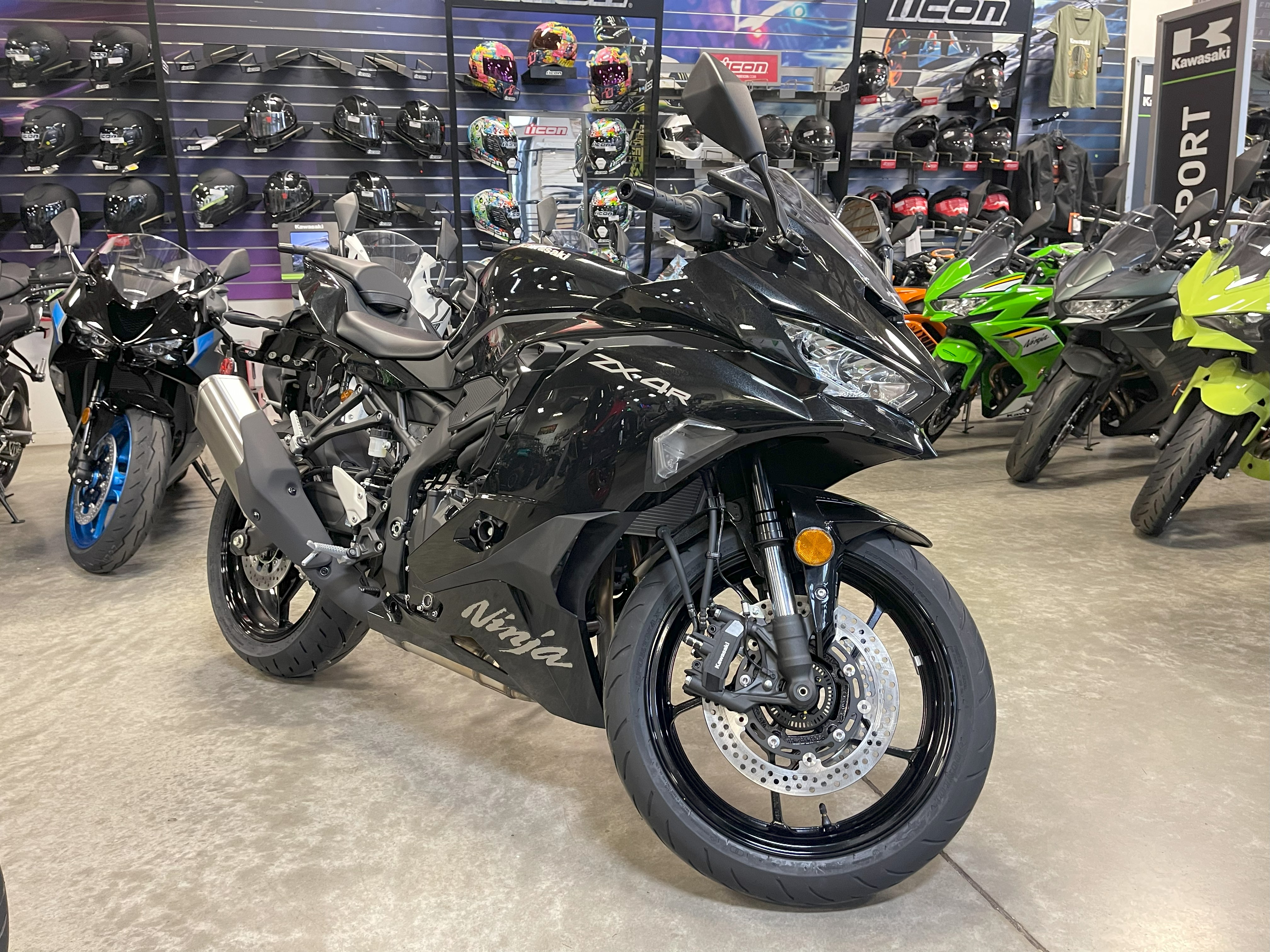2026-KAWASAKI-NINJA-ZX-4R-ABS-Metallic-Spark-Black-ZX46404 | Reno