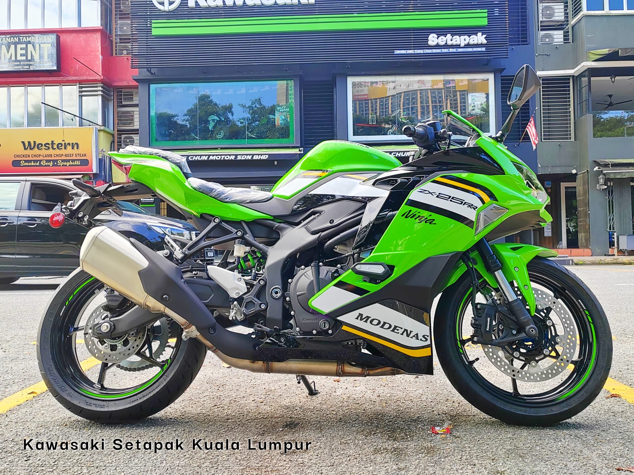NINJA ZX-25RR CANDY LIME GREEN - EANG CHUN MOTOR SDN BHD (Kawasaki