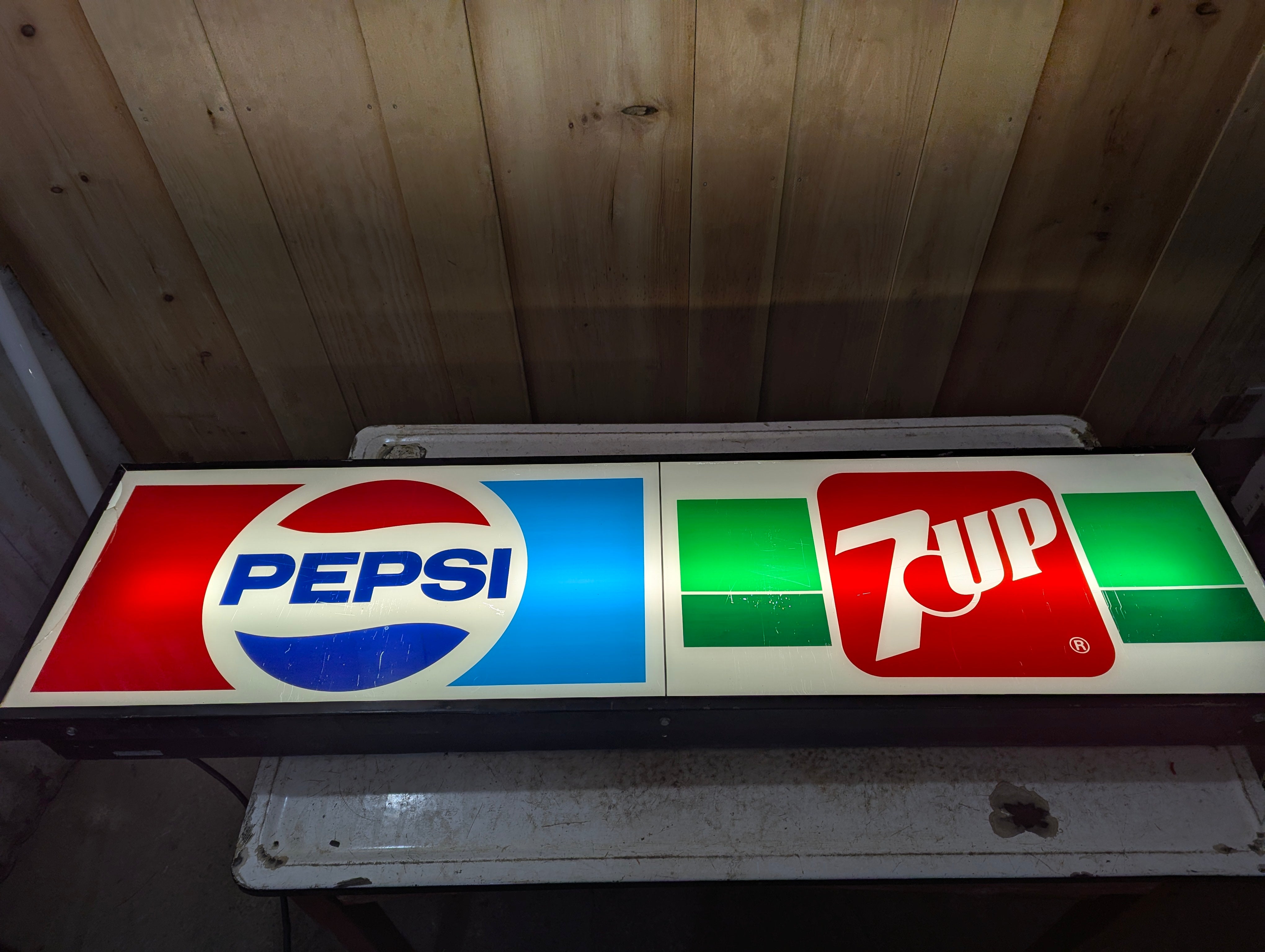 Large Retro Pepsi 7UP Light Up Sign Box – KG Novelties