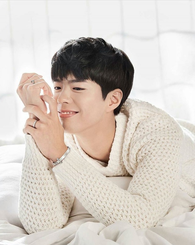 パク・ボゴム｜最もピンクが似合う俳優！？J.ESTINAの2017年新作