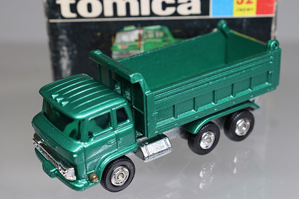 ミニカーショップ ケンボックス トミカ 黒箱☆52☆日野ダンプトラック