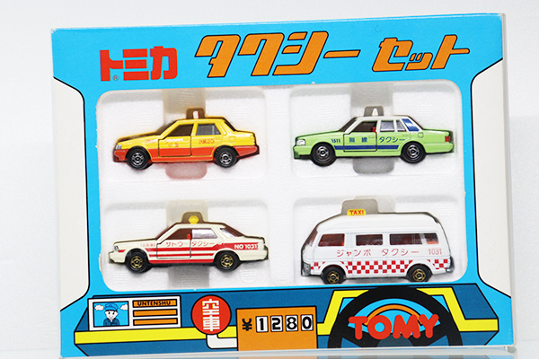 d*7様 トミカ タクシーセット d*7様 トミカ タクシーセット ミニカー