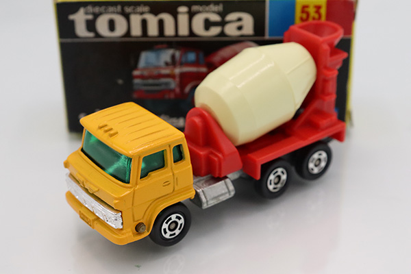 ミニカーショップ ケンボックス トミカ 黒箱☆53-1-21☆日野ミキサー